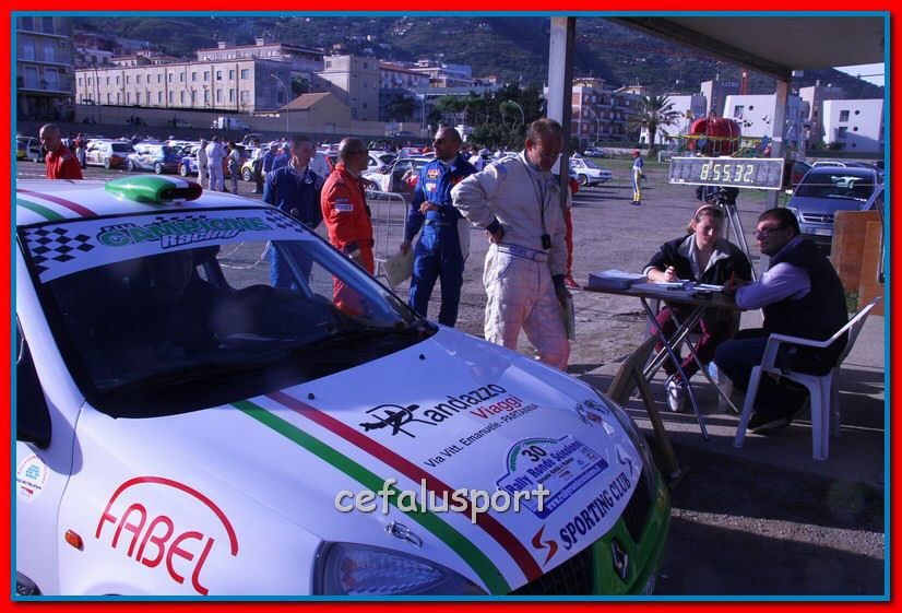 121111 rally 239_tn.jpg